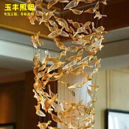 Crystal shaped non-standard engineering lamp